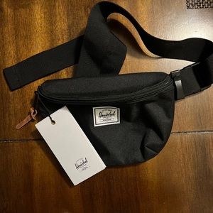 Herschel Supply Company Fourteen Hip Pack Black 1L Fanny/ Waist Bag